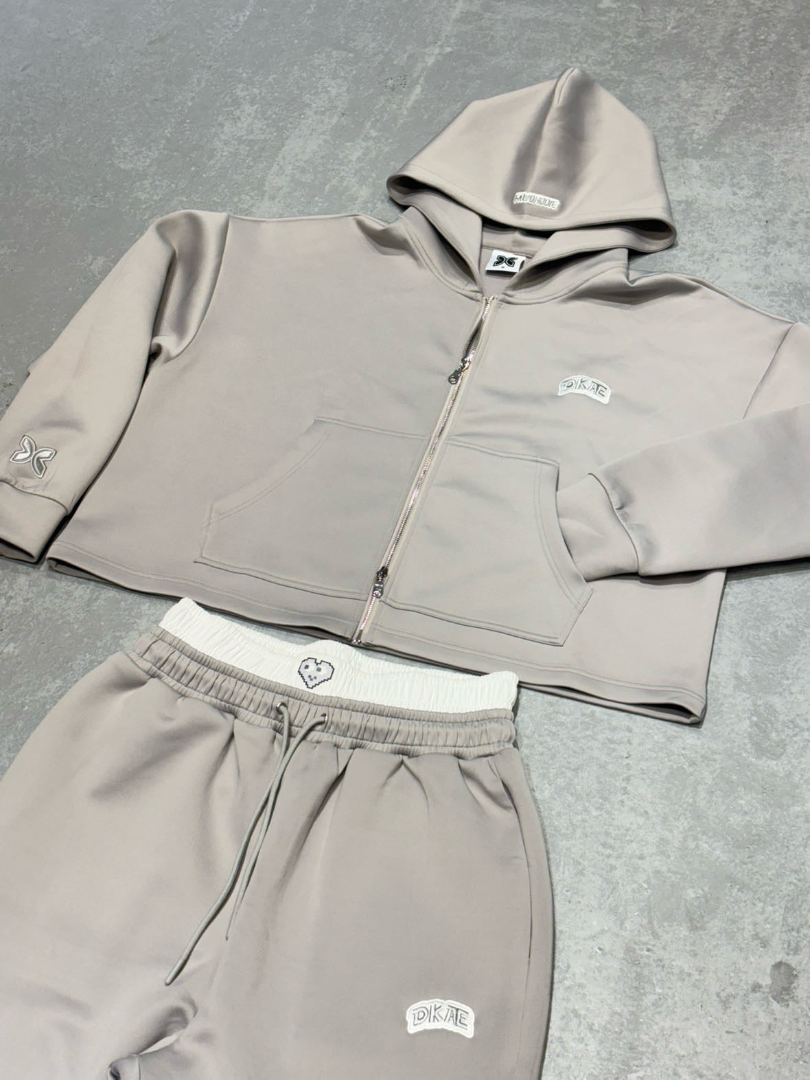 DKÆ S25-G2 GRIS CLAIRE - Image 11