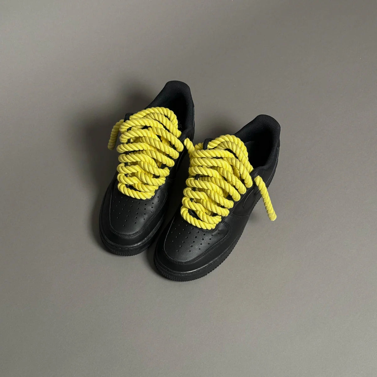 AF1 LOW NOIR CUSTOM LACET ROPE 1 JAUNE - Image 3