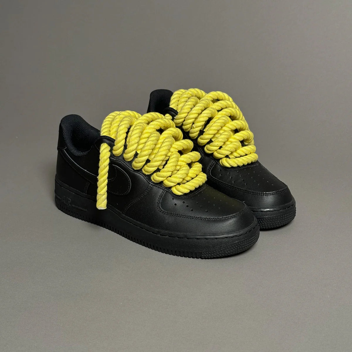 AF1 LOW NOIR CUSTOM LACET ROPE 1 JAUNE - Image 4