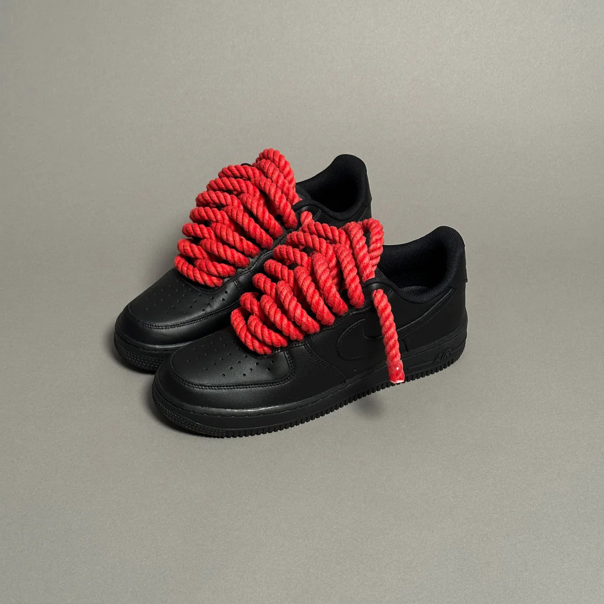 AF1 LOW NOIR CUSTOM LACET ROPE 1 ROUGE - Image 2