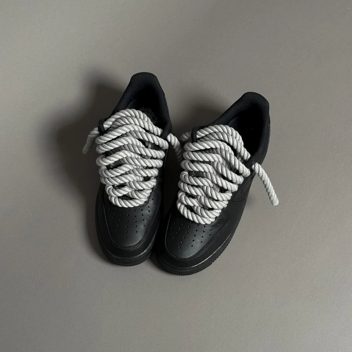 AF1 LOW NOIR CUSTOM LACET ROPE 1 GRIS CLAIRE - Image 3