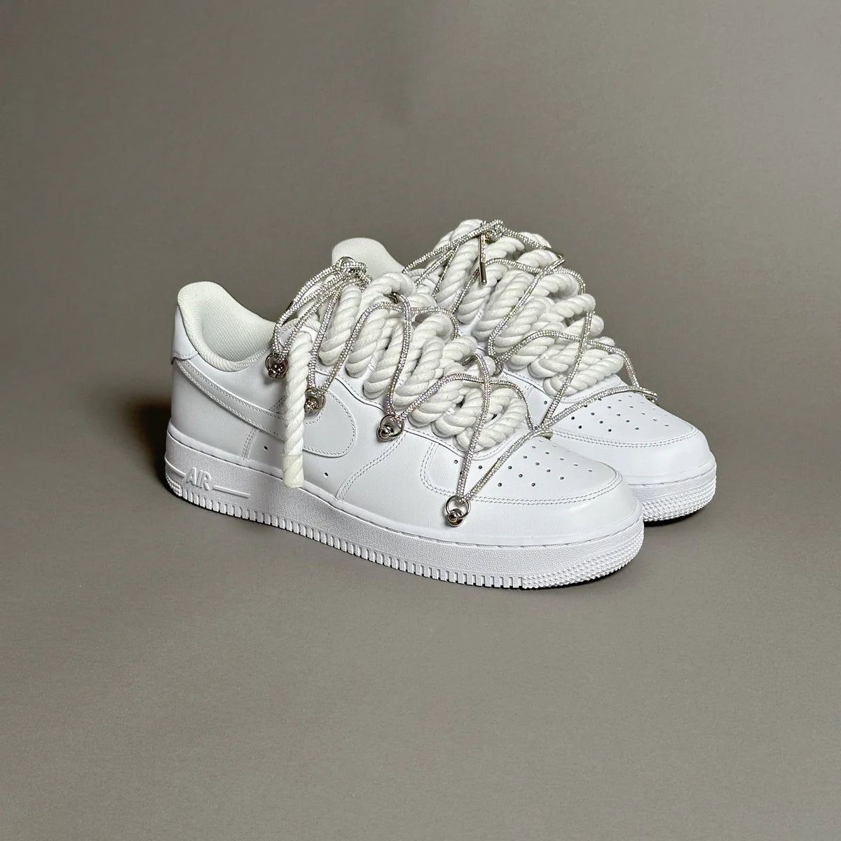AF1 LOW NOIR CUSTOM LACET ROPE 1 & LACET BRILLANT BLANC - Image 3