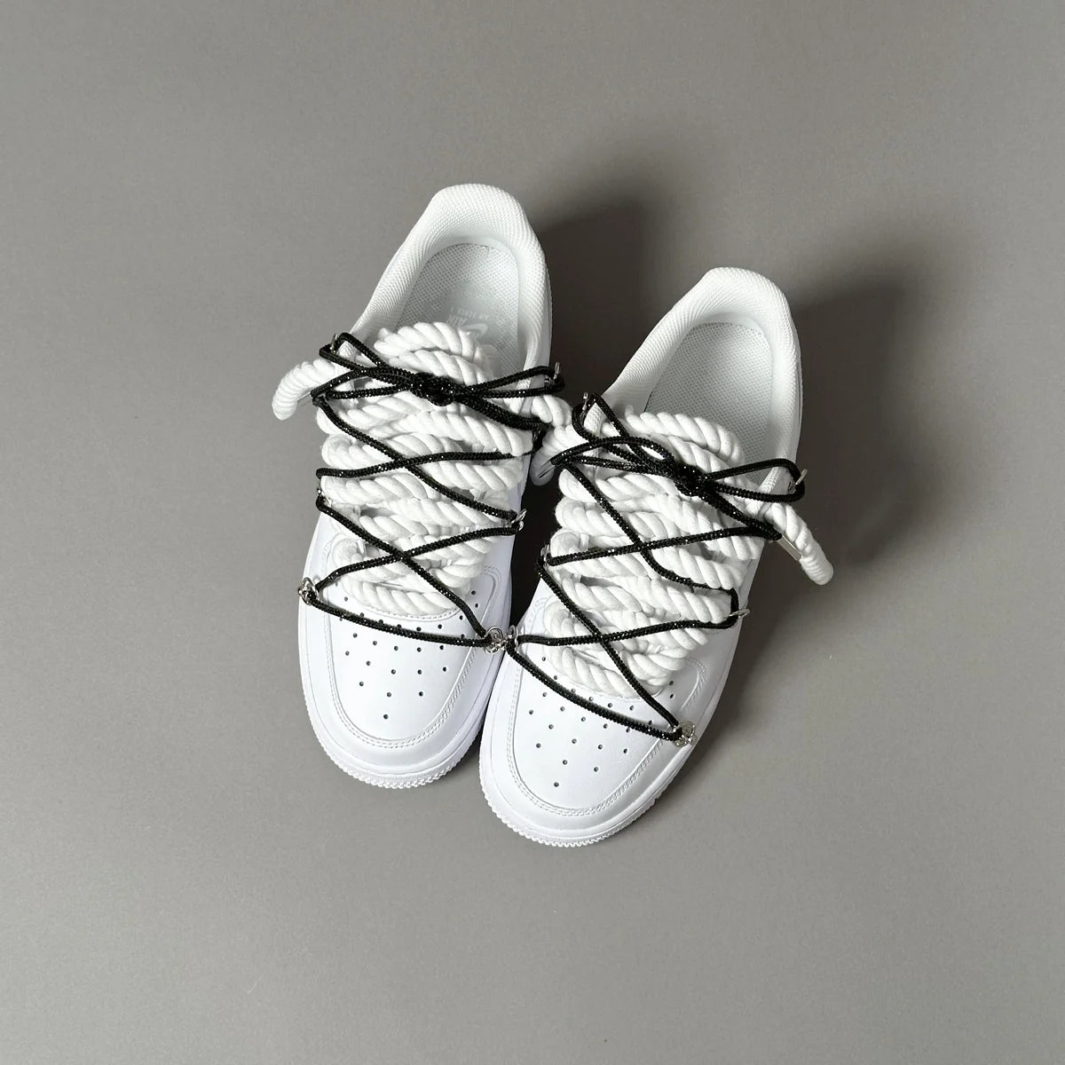 AF1 WHITE LOW CUSTOM ROPE LACE 1 & LACET BRILANT NOIR - Image 3