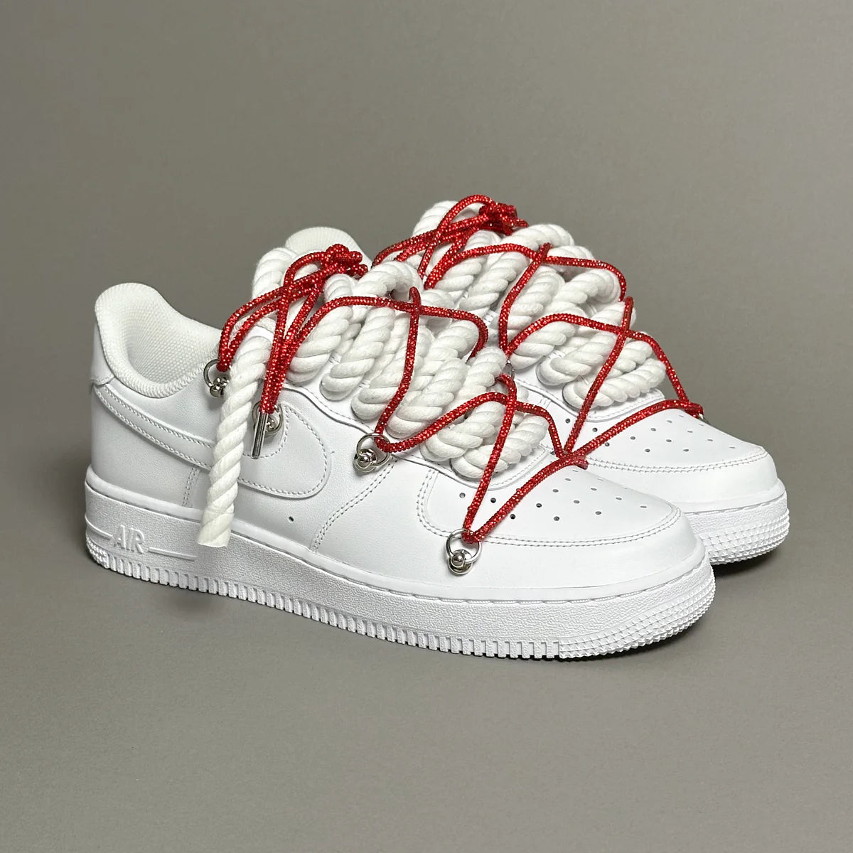 AF1 WHITE LOW CUSTOM ROPE LACE 1 & LACET BRILANT ROUGE - Image 1