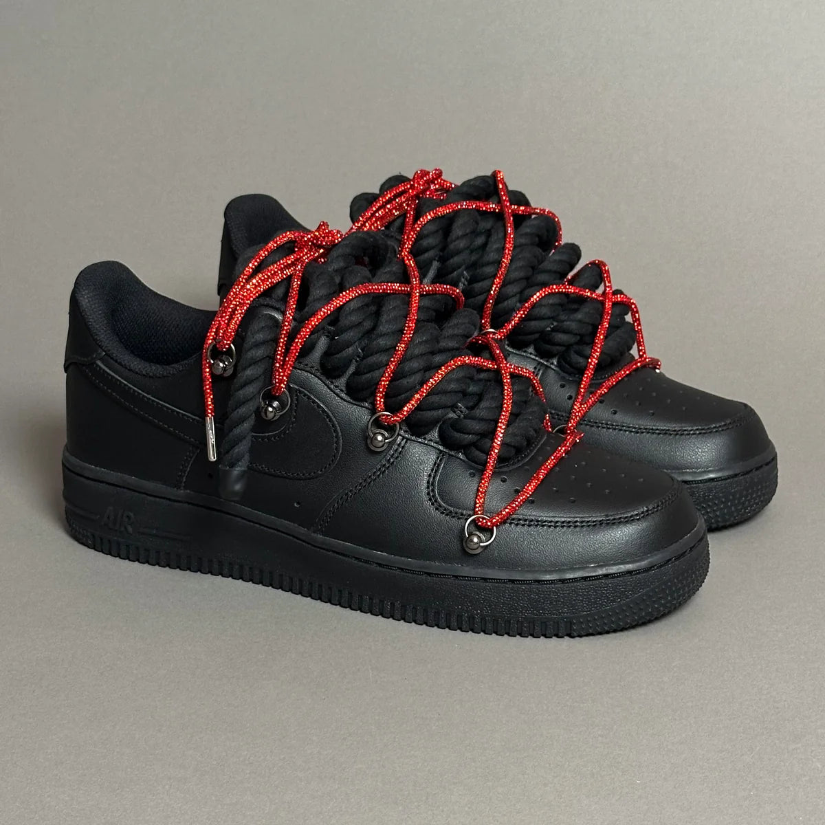 AF1 WHITE LOW CUSTOM ROPE LACE 1 & LACET BRILLANT ROUGE - Image 1