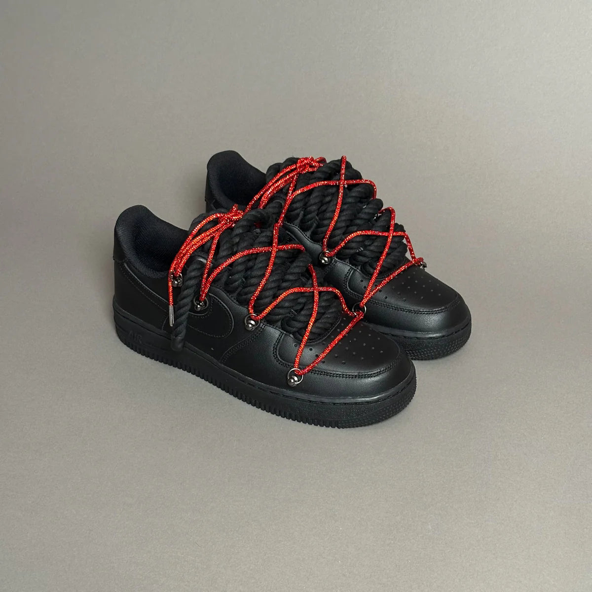 AF1 WHITE LOW CUSTOM ROPE LACE 1 & LACET BRILLANT ROUGE - Image 2
